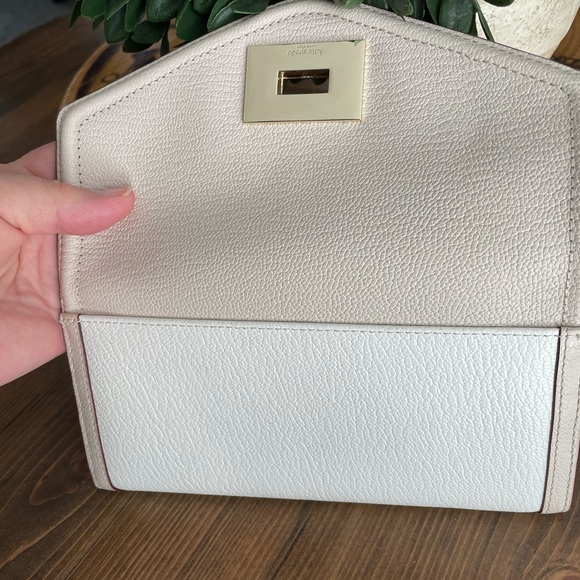 Kate Spade summer Leather wallet mint condition - Picture 3 of 5